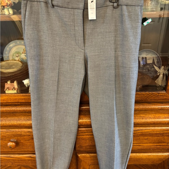 Talbots Hampshire ankle pant. - Picture 3 of 4